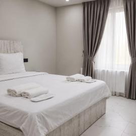 SkyGate Hotel, Hotel in Pʼarakʼar