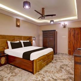 Super Townhouse NK Vivanta Luxury Rooms, hotell Chennais