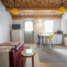 Studio Apartments Ad Finem Vilae