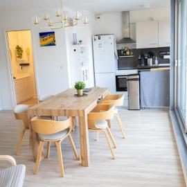 Pleasant 67 m2 apartment with balcony absolutely quiet