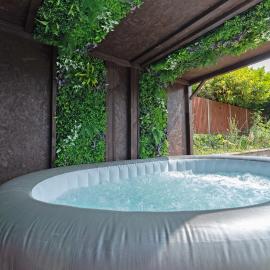 Large 4-Bed House with Hot Tub and Free Parking, hotel in Bournemouth