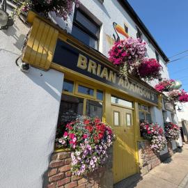 The Olde Inn at Adamsons Bar, hotel a Clones