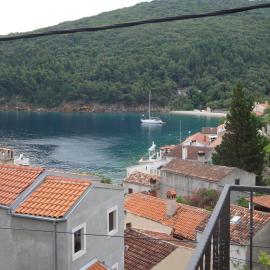 Apartment and Room Surdić, Hotel in Valun