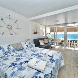 Ô Chalet Anfeh- Guesthouse in Taht Al rih Beach
