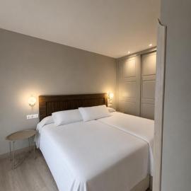 Escolapios Centro, hotel in Monforte de Lemos