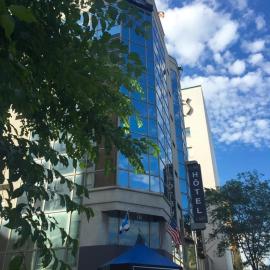 Hotel Chrome Montreal Centre-Ville, hotel in Montreal
