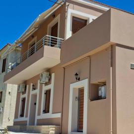 Katarraktis Chios Luxury Suites - The Antonis Suite, מלון בKatarráktis