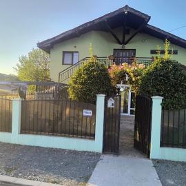 Casa Dyny 2 Mai