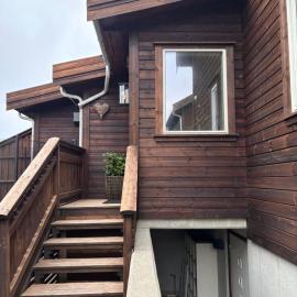 Cozy Scandinavian Retreat, hotel in Sola