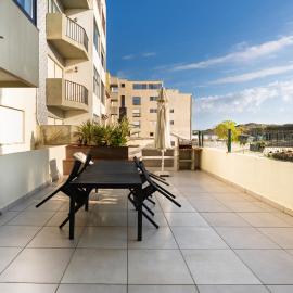 Apartamento familiar Praia Barra, hotell i Praia da Barra