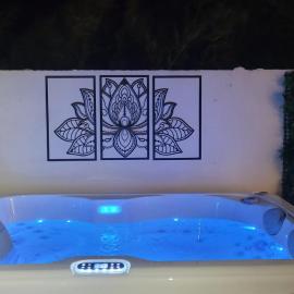 Le Chalet romantique avec jacuzzi privatif