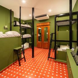 Versailles Backpacker Hostel
