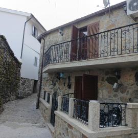 Cantinho de Lalem, Hotel in Adrão