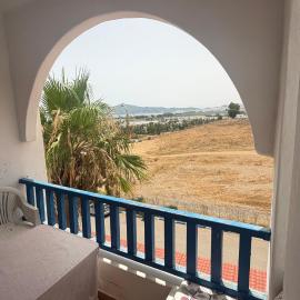 Kabila plage Appartement avec vue sur mer Z1: Sania Torres şehrinde bir otel