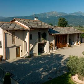 Amaranto Bed & Breakfast، فندق في Cavour