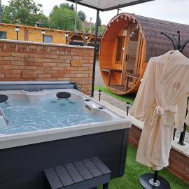 Déjá-Vu Apartmanház, hotel in Szigetvár