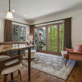 Columbia Cliff Villas, hotell sihtkohas Hood River