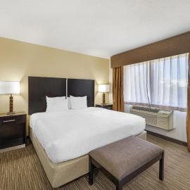 Best Western Plus the Four Corners Inn, hotel u gradu Farmington
