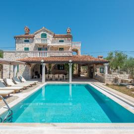 Villa Rustica - Veslo, hotel in Begovići