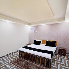 Hotel O M3M Paradise, ξενοδοχείο σε Bhiwadi