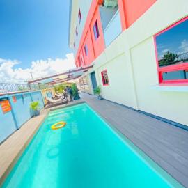 Barolena Hotel en appartement, hotell i Paramaribo