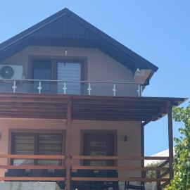 Tickon, Hotel in Trubasinj