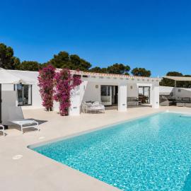 Can Malvinas - Modern Villa with sea views