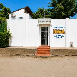 Republika Divanga Homestel, hotel in Taganga