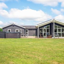 16 person holiday home in Ansager-By Traum