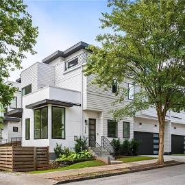 Modern Atlanta-Ponce City Home