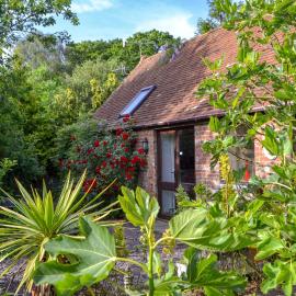 High House Holiday Cottages 1, hotel a Hooe