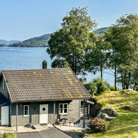 Stunning Home In Seim With Wifi, Hotel in Seim