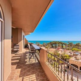 Bella Sirena 305-A - Elegant Oceanview Condo on Beachfront Resort