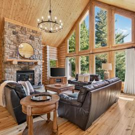Fiddler Lake Resort - Deer 47