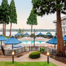 Holiday Inn Portland - Columbia Riverfront by IHG