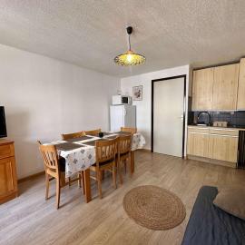Appartement au cœur du village, animaux OK - 6 pers. - FR-1-883-24