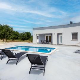 Vila Lena, хотел в Divšići