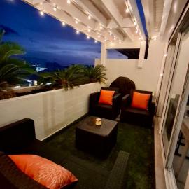 Rooftop T3 lumineux avec terrasse & parking, hotel Marigot városában