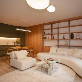 The Luxury Garden Apartment by PikHost