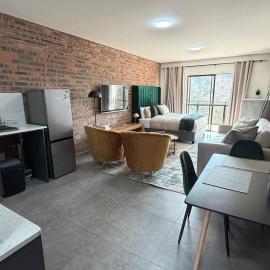 CS Nest Modern Studio Athlone
