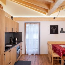 Casa Chris by AMA Val di Fassa, hotel in Pozza di Fassa