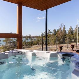 Stay North - Hirvipolku, hotel i Taivassalo