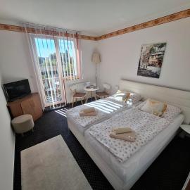 Pension Three, hotel in Františkovy Lázně