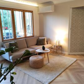 Älylän helmi Spacious two-bedroom apartment with sauna, hotel i Jyväskylä