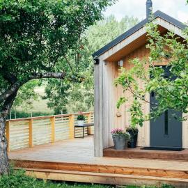 Suur Muna Apple Garden Tiny Houses, hotel a Haanja