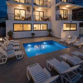 Azur Apartments Bar, hotell sihtkohas Bar