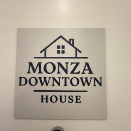 Monza Downtown House Via Bartolomeo Zucchi 5 Monza, hotel em Monza
