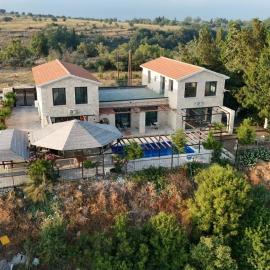 LasaThea, hotel u gradu 'Lasa'