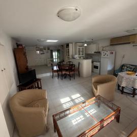 Traditional House 1-Min Walk to Poros Port
