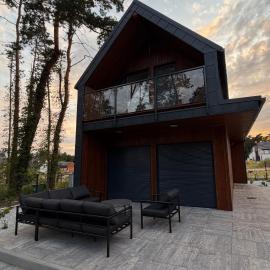 Black House, hotel em Sława